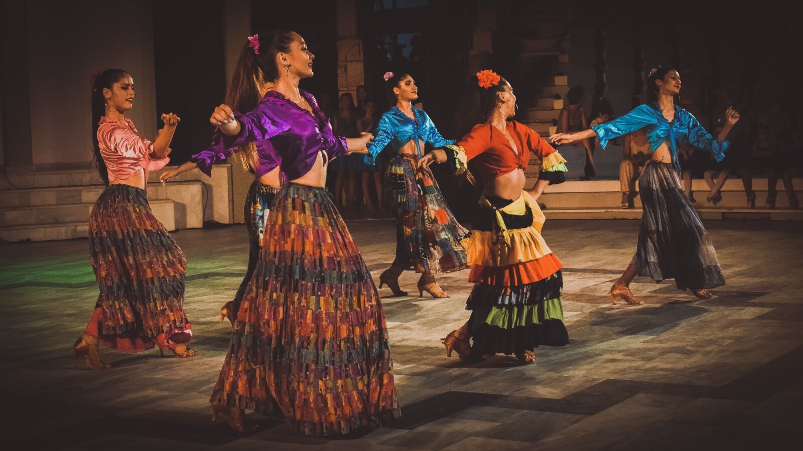 Nikon D3300 sample photo. Girls, dancers, latin photography