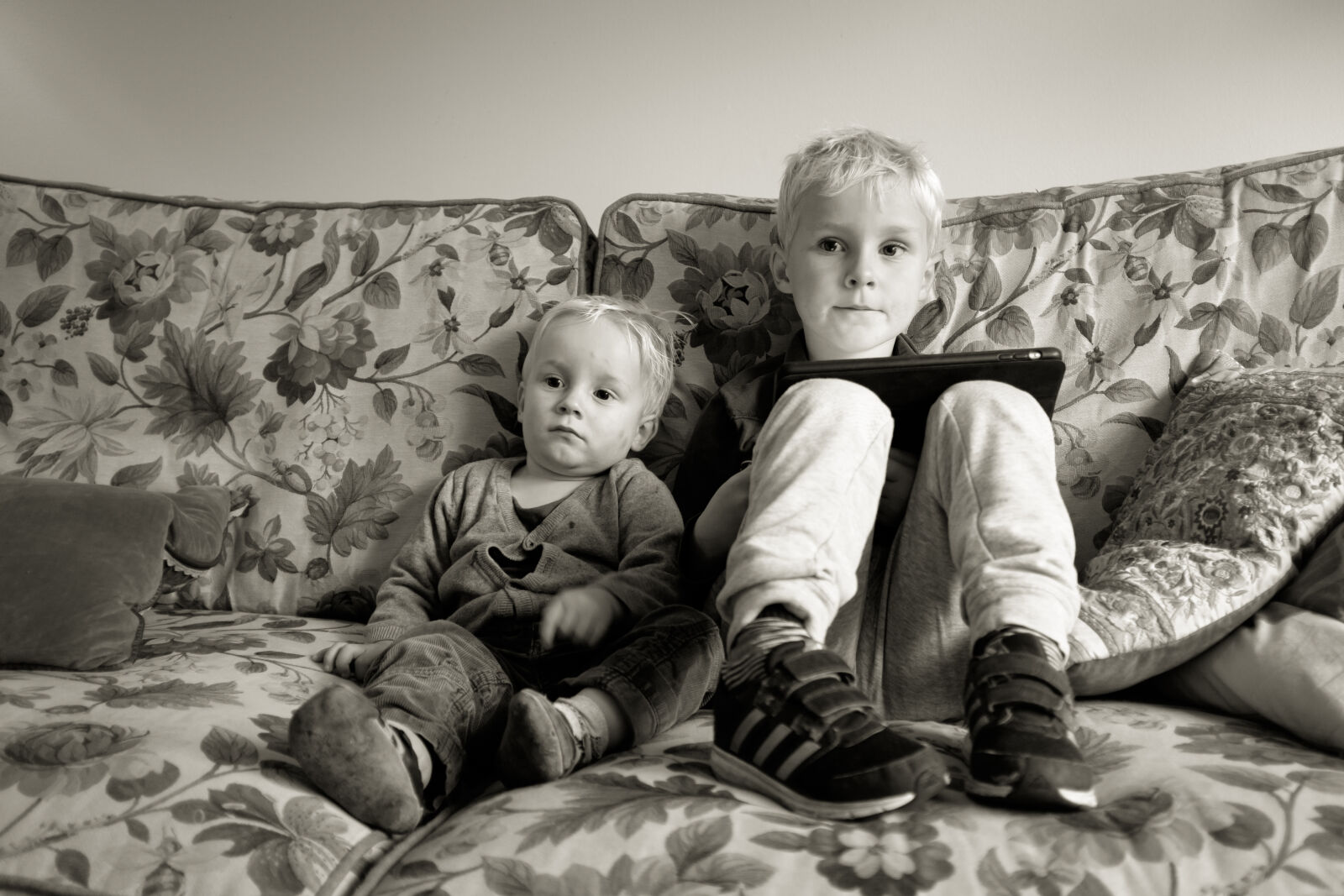 Fujifilm X100T sample photo. Tired photography