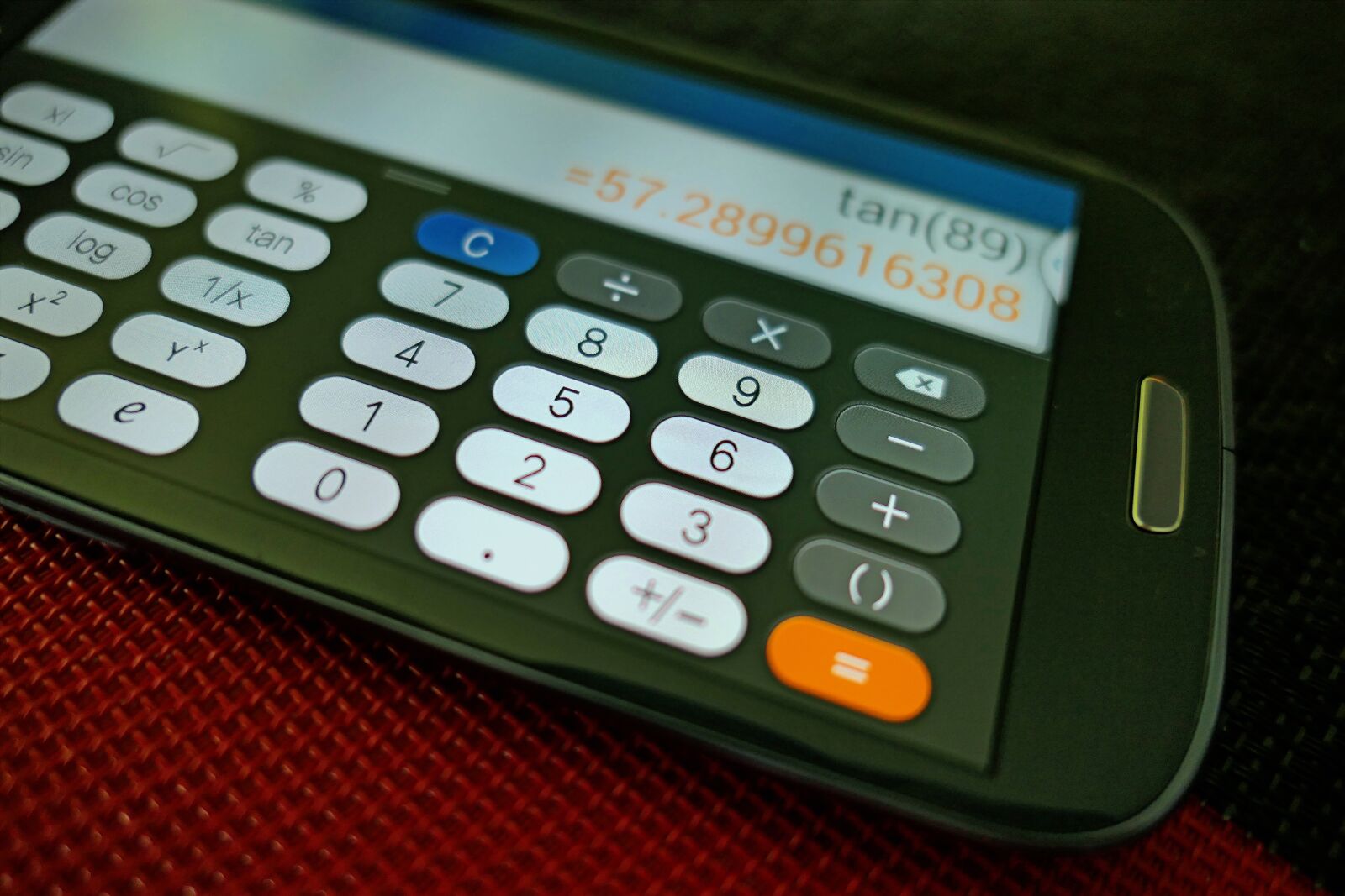 Panasonic Lumix DMC-LX10 (Lumix DMC-LX15) sample photo. Calculating machine, count, calculator photography