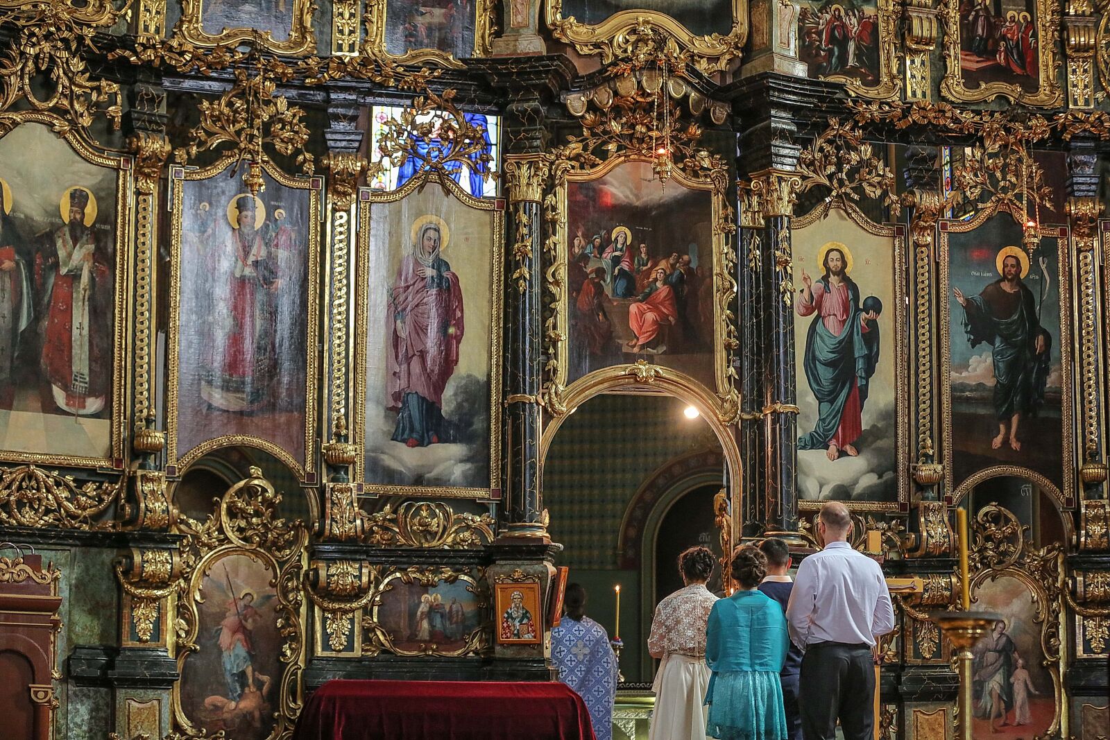 Canon EOS 5D Mark III sample photo. Wedding, altar, church, russian photography