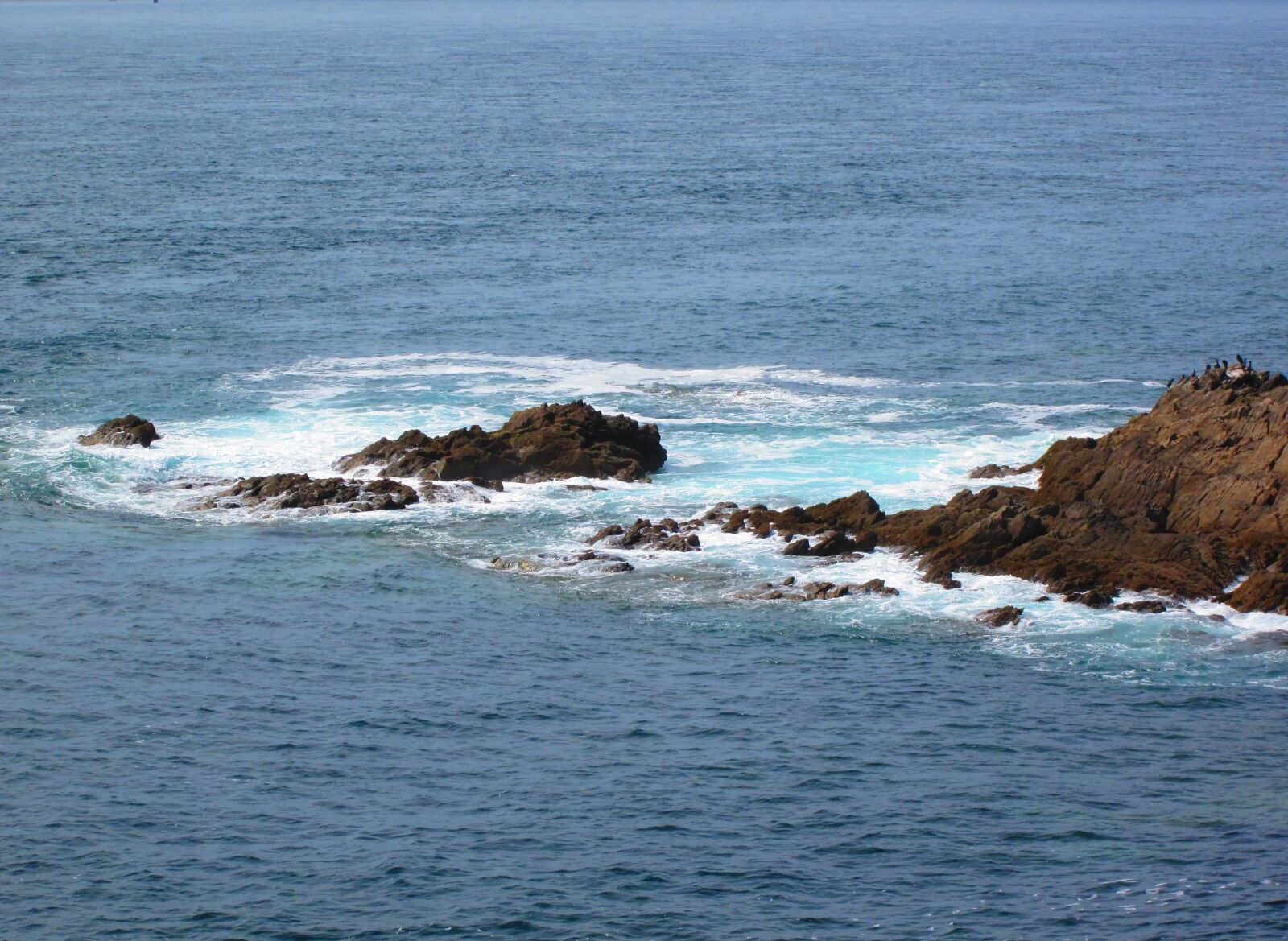 Canon PowerShot A2500 sample photo. Sea, ocean, side photography