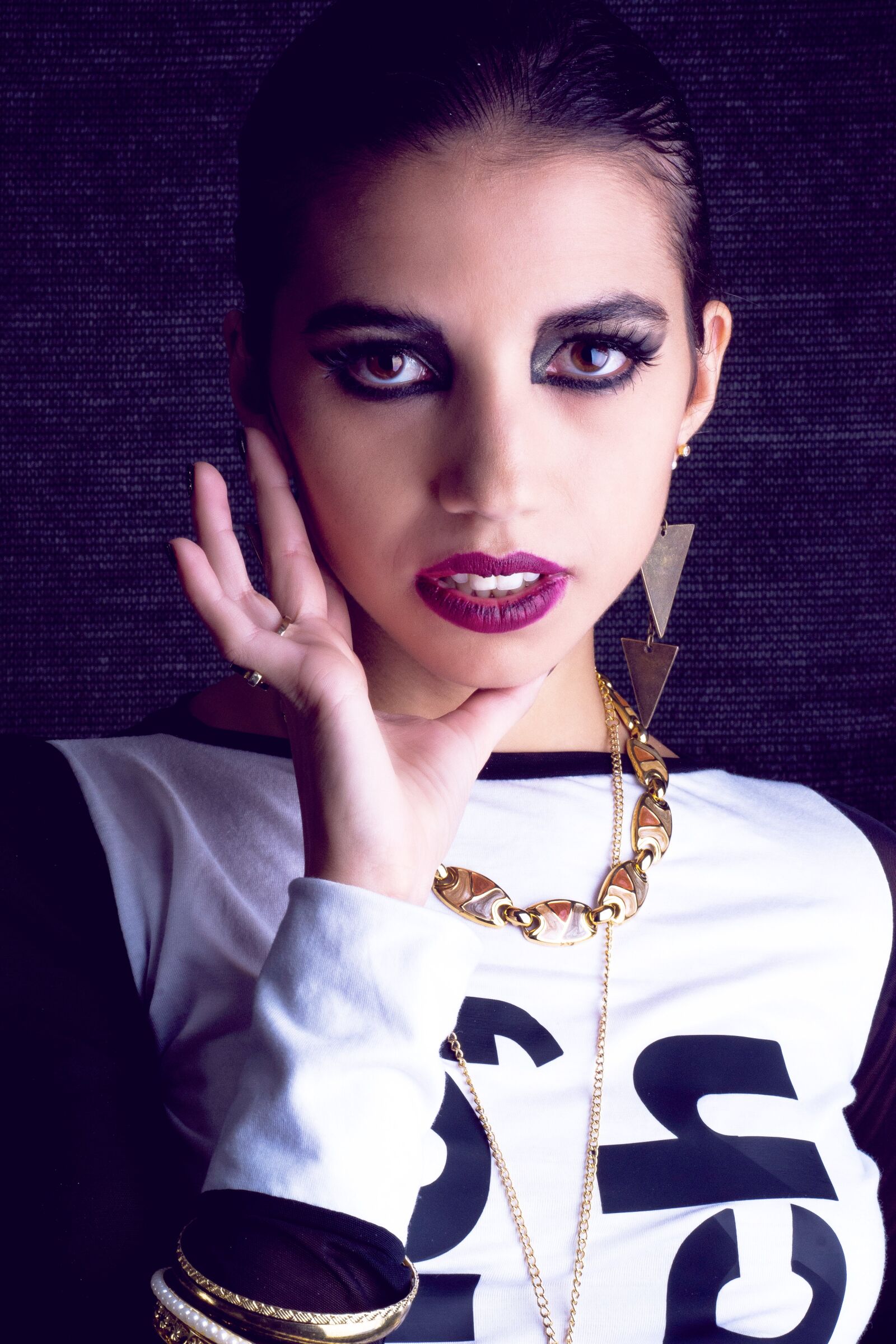 Nikon D7100 sample photo. Accesories, illuminati, campaign photography