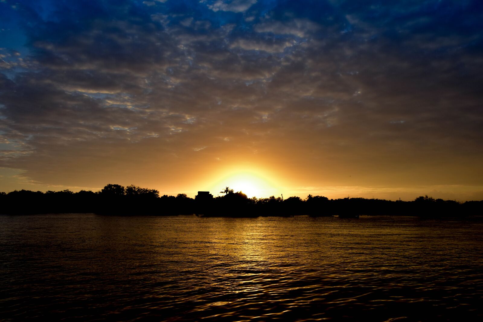 Nikon D5500 sample photo. Sunset, sun, cloud photography
