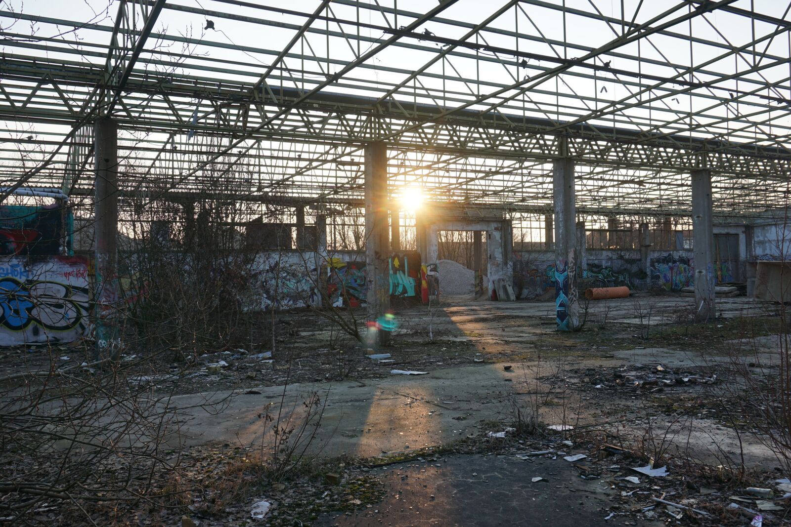 Sony a6000 sample photo. Forget, lost, ruin photography