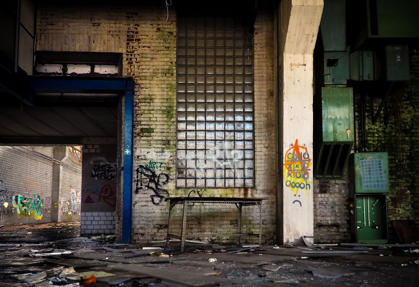 Olympus OM-D E-M10 sample photo. Lost places, factory, old photography