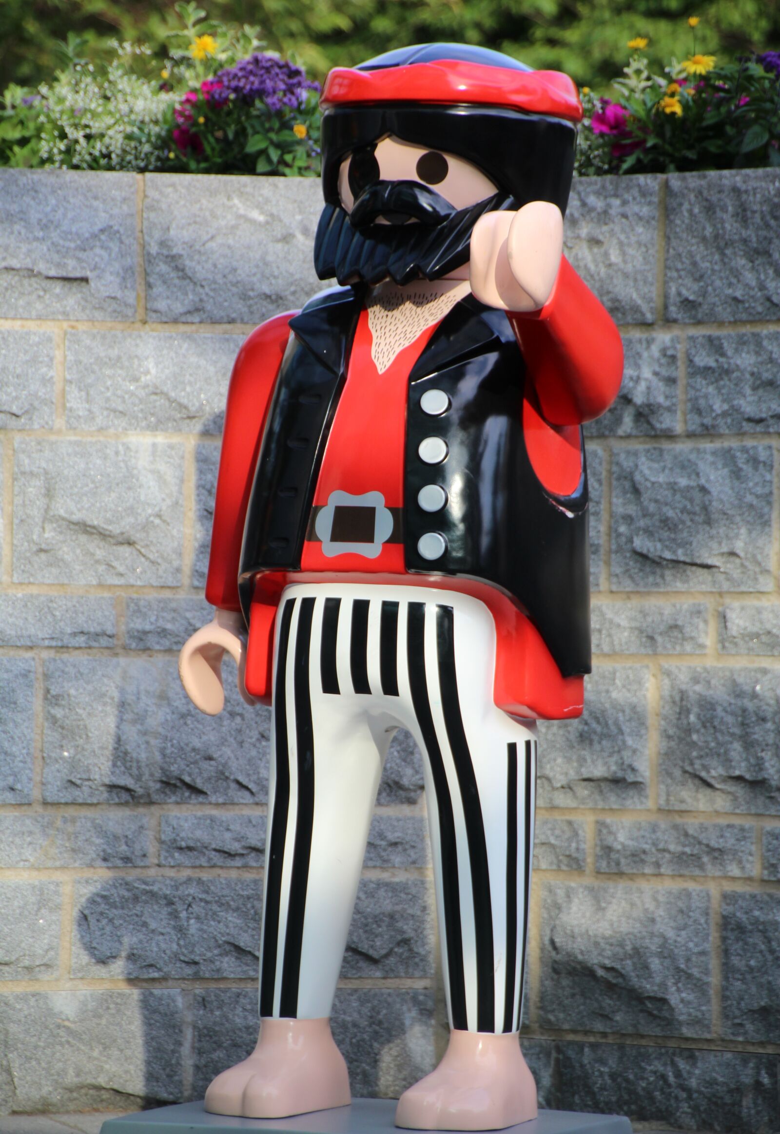 Canon EOS 1200D (EOS Rebel T5 / EOS Kiss X70 / EOS Hi) sample photo. Playmobil, pirate, corsair photography