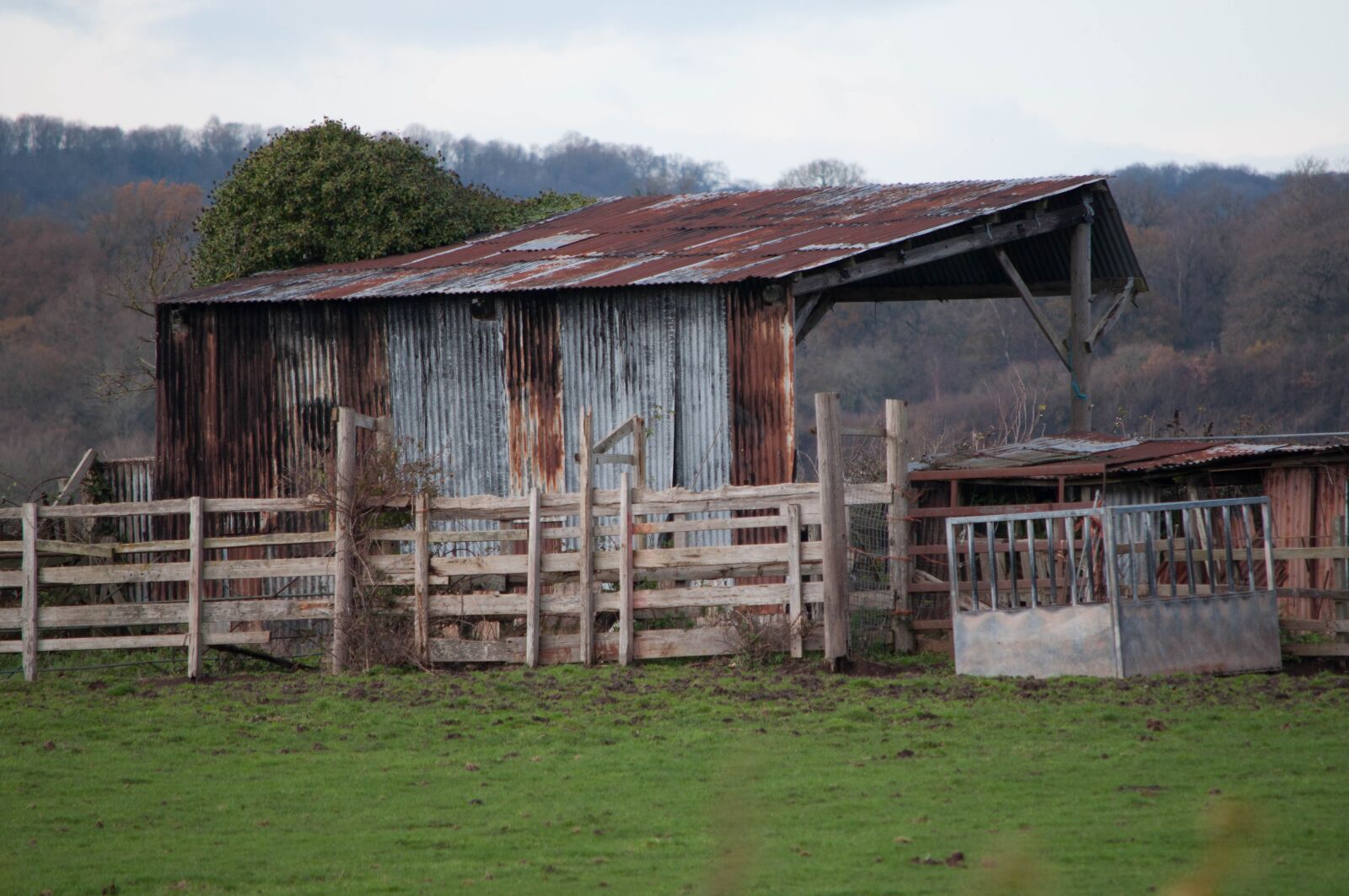 Nikon D5000 sample photo. Farm, old building, rural photography