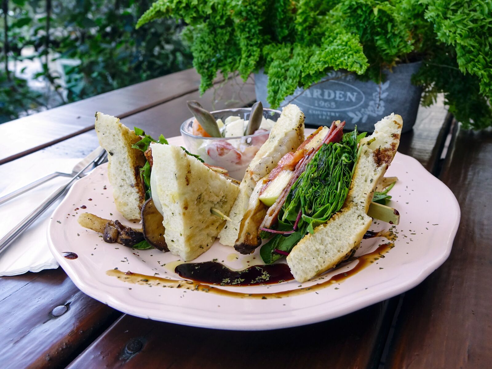 Sony Cyber-shot DSC-RX10 sample photo. Sandwich, bread, breakfast photography