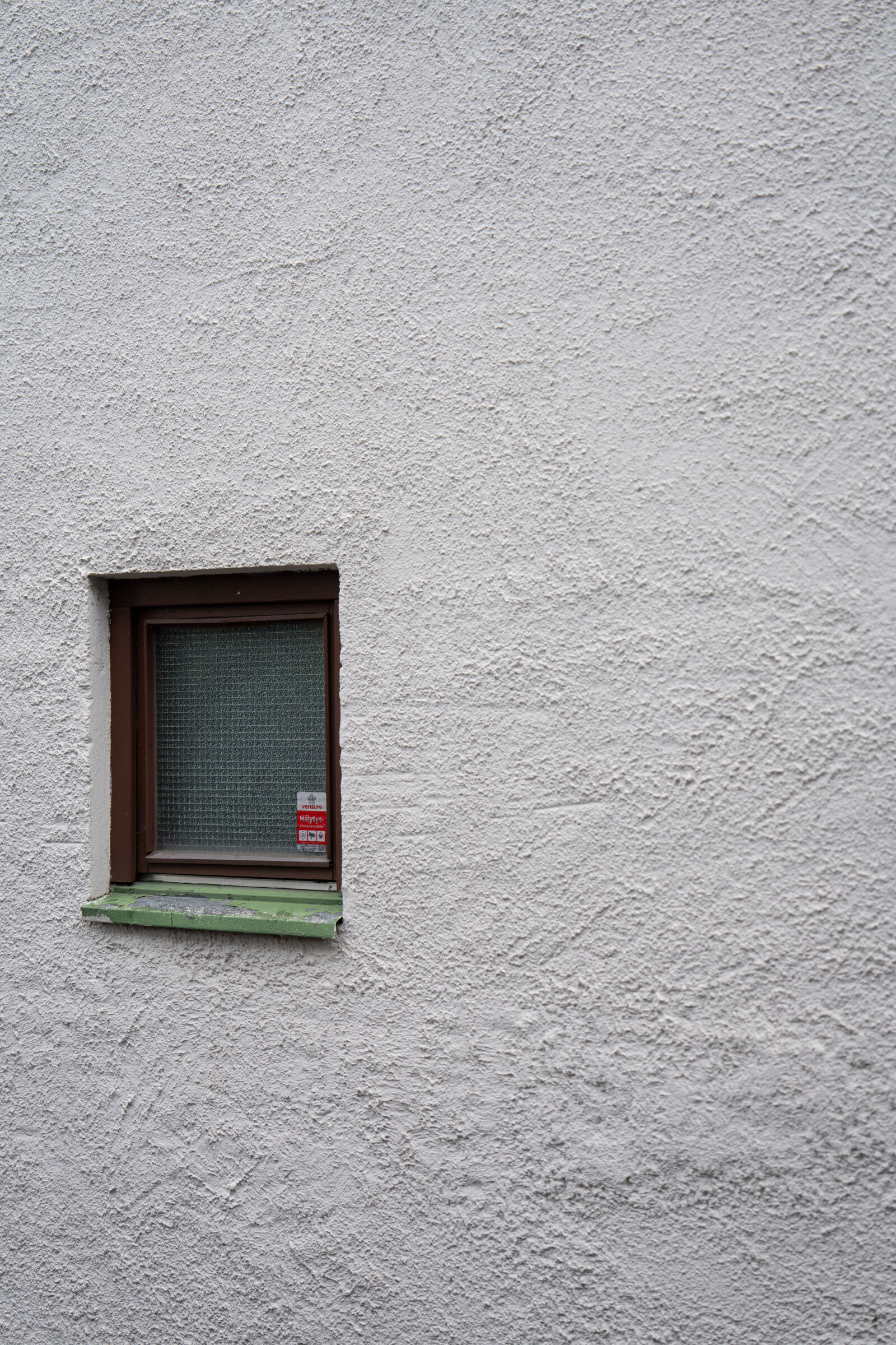 Sony a7R IV sample photo. Secure window photography