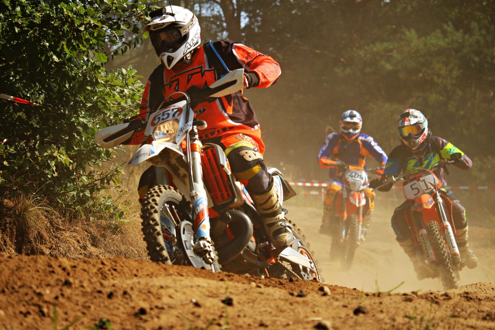 Canon EOS 100D (EOS Rebel SL1 / EOS Kiss X7) sample photo. Motocross, enduro, cross photography