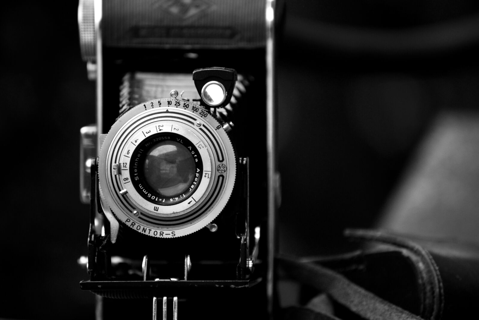 Nikon D610 sample photo. Camera, billy record, agfa photography
