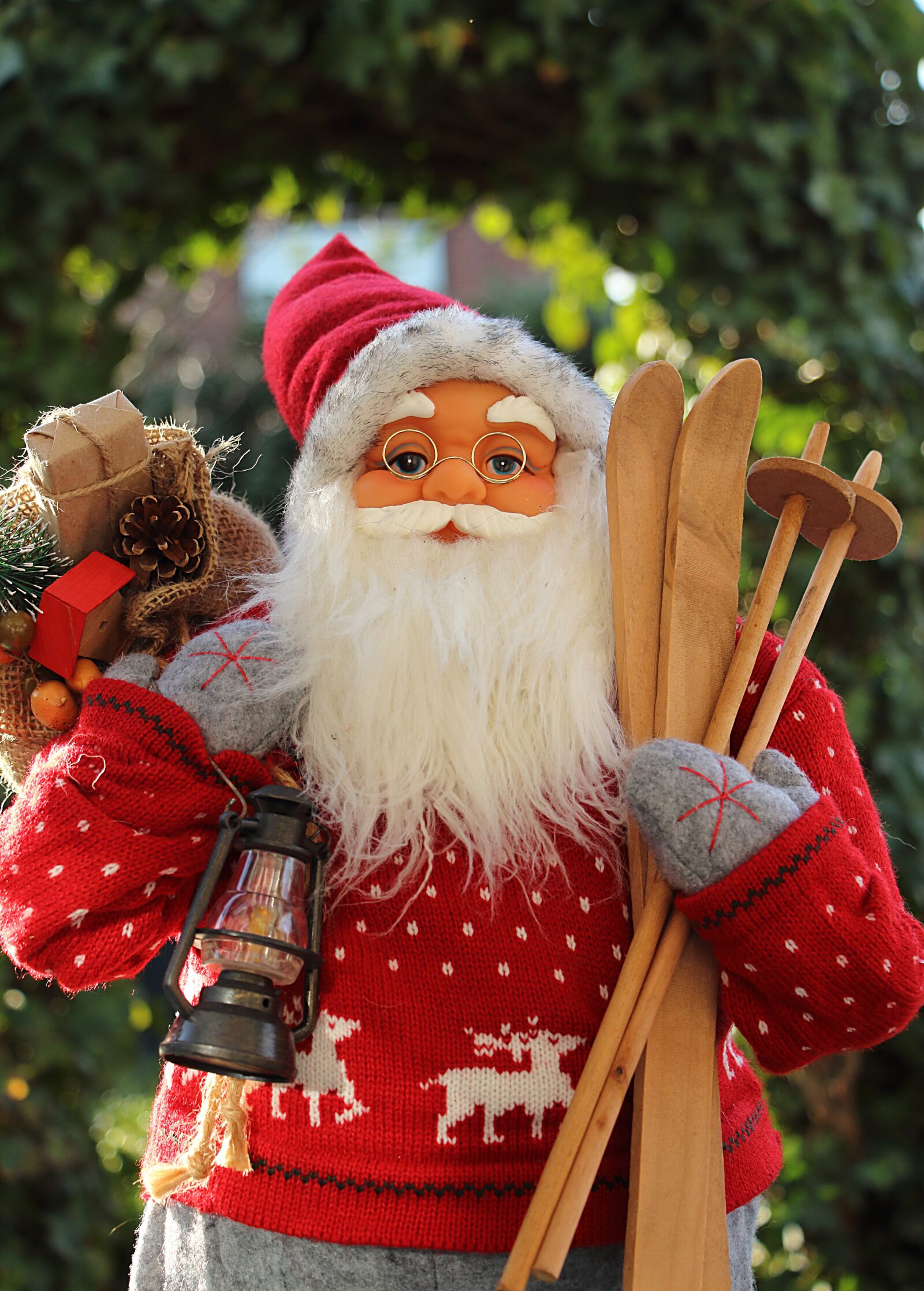 Canon EOS 700D (EOS Rebel T5i / EOS Kiss X7i) sample photo. Santa claus, nicholas, christmas photography