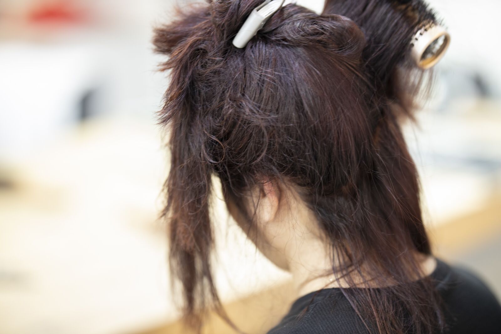 Canon RF 85mm F1.2L USM sample photo. Hairdresser, barber, hair photography