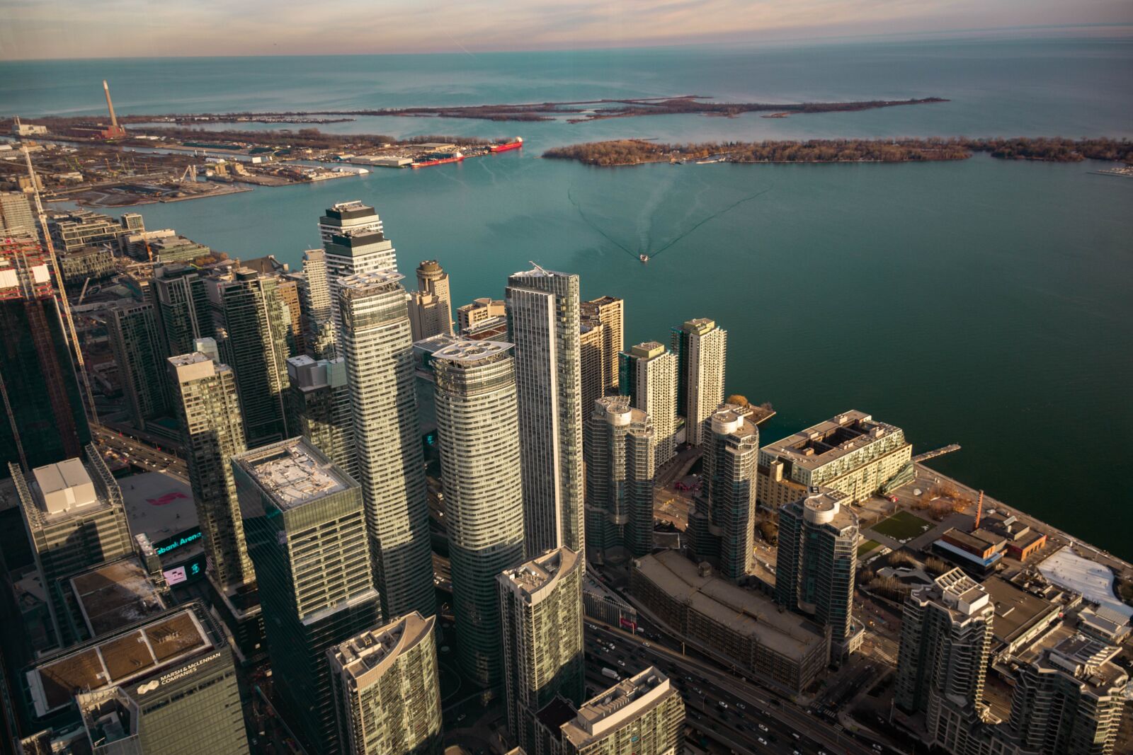 Nikon D7200 sample photo. Canada day, toronto, architecture photography