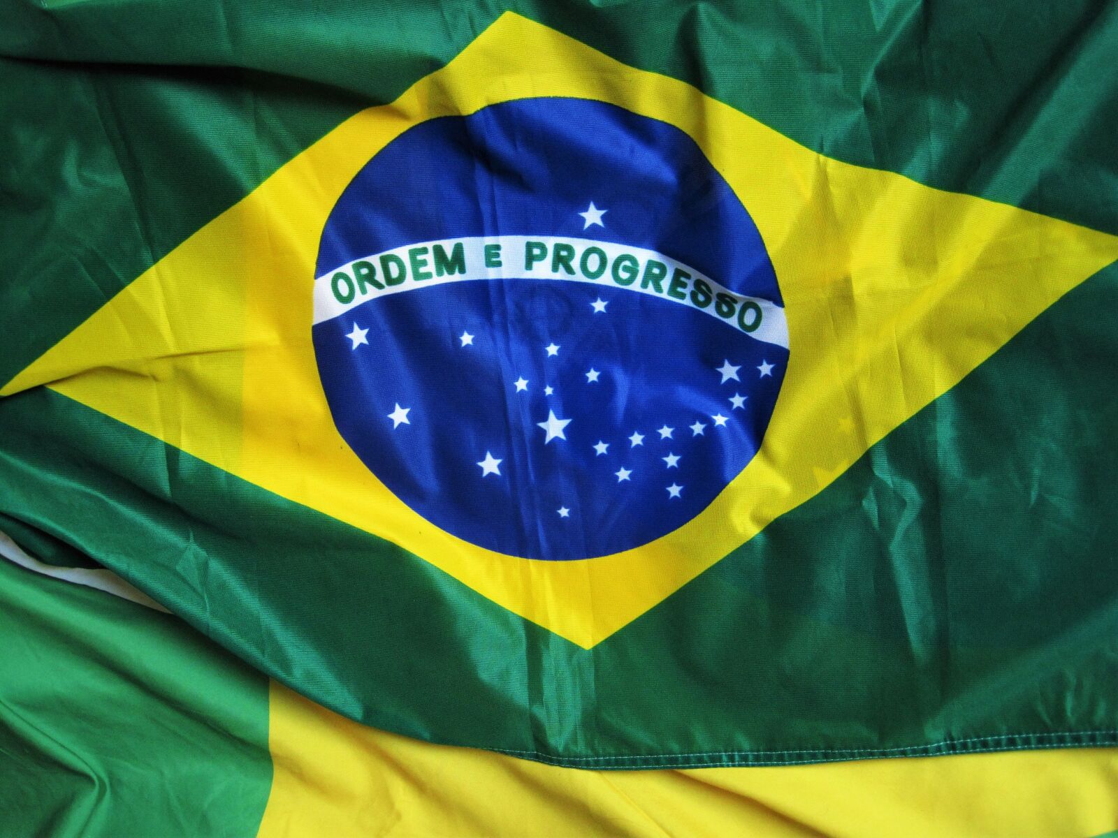 Canon PowerShot SD1200 IS (Digital IXUS 95 IS / IXY Digital 110 IS) sample photo. Brazilian flag, ordem e photography