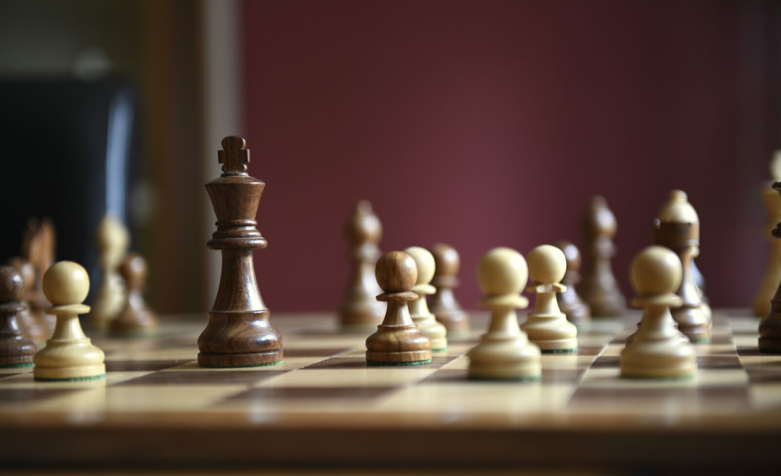 Nikon D810 sample photo. Chess, games, king photography