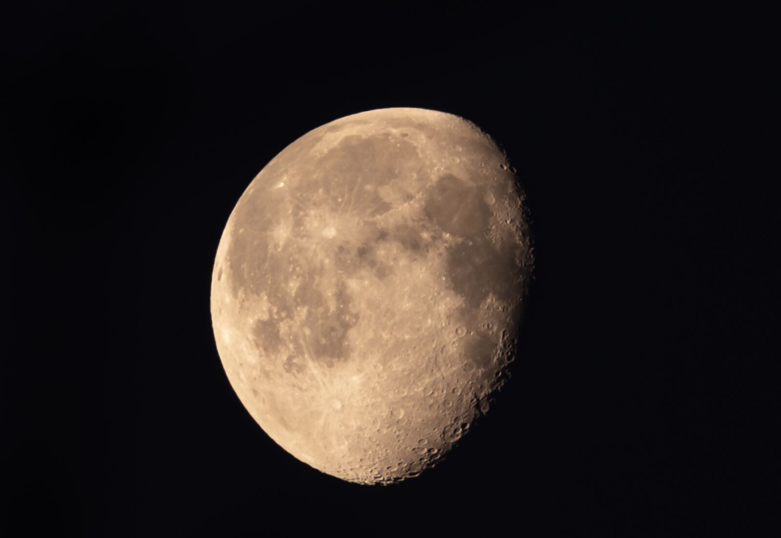 Nikon D750 sample photo. Moon, slimming, illuminated photography