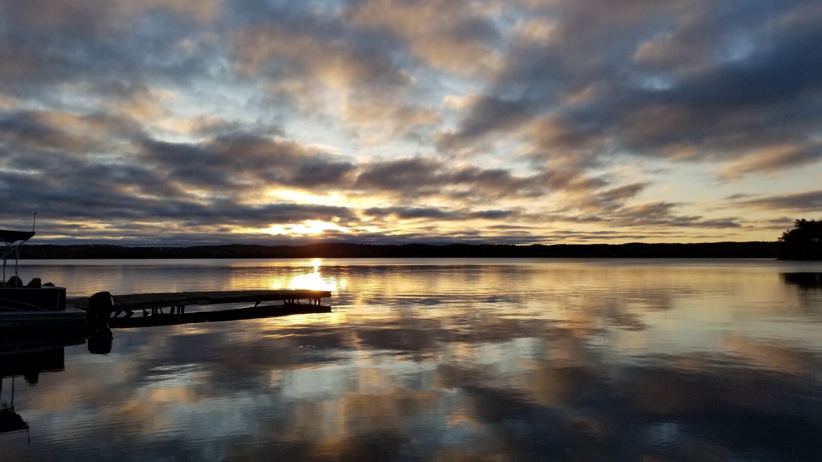 Samsung Galaxy S8 sample photo. Lake, sunset, sunrise photography