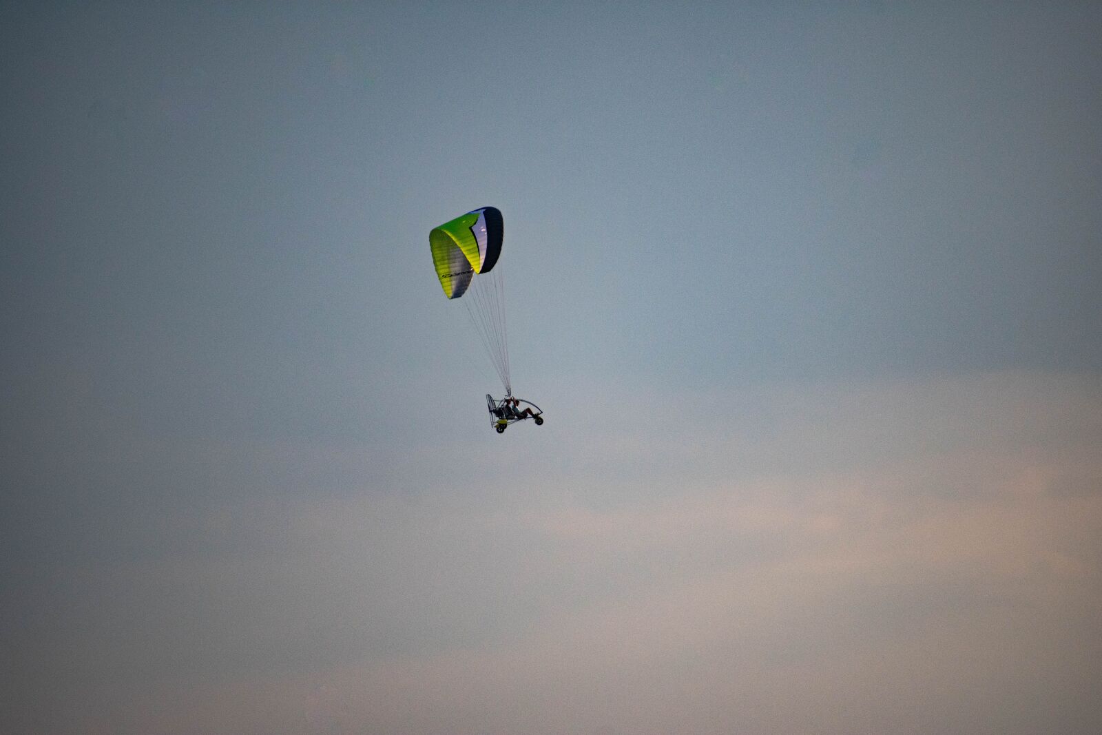 Nikon D3400 sample photo. Paramotor, flight, paragliding photography
