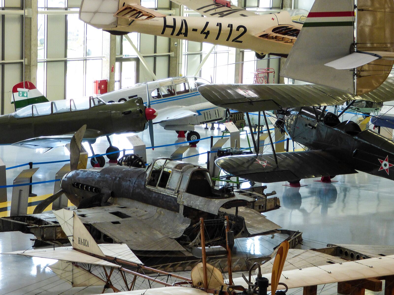 Panasonic DMC-FZ72 sample photo. Aircraft, museum, exhibition photography