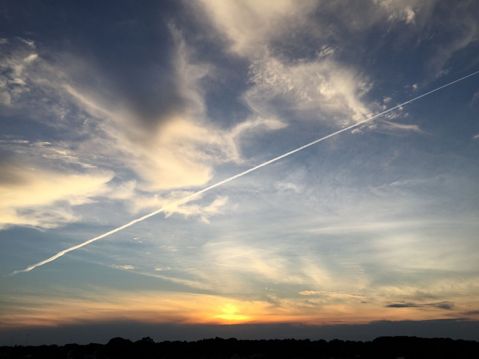 iPhone 6 back camera 4.15mm f/2.2 sample photo. Sunset, dusk, sky photography