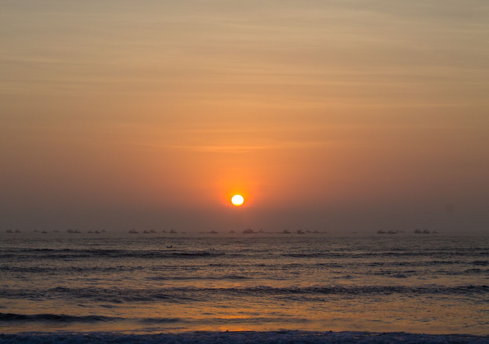 Canon EOS 1100D (EOS Rebel T3 / EOS Kiss X50) sample photo. Landscape, beach, sea photography