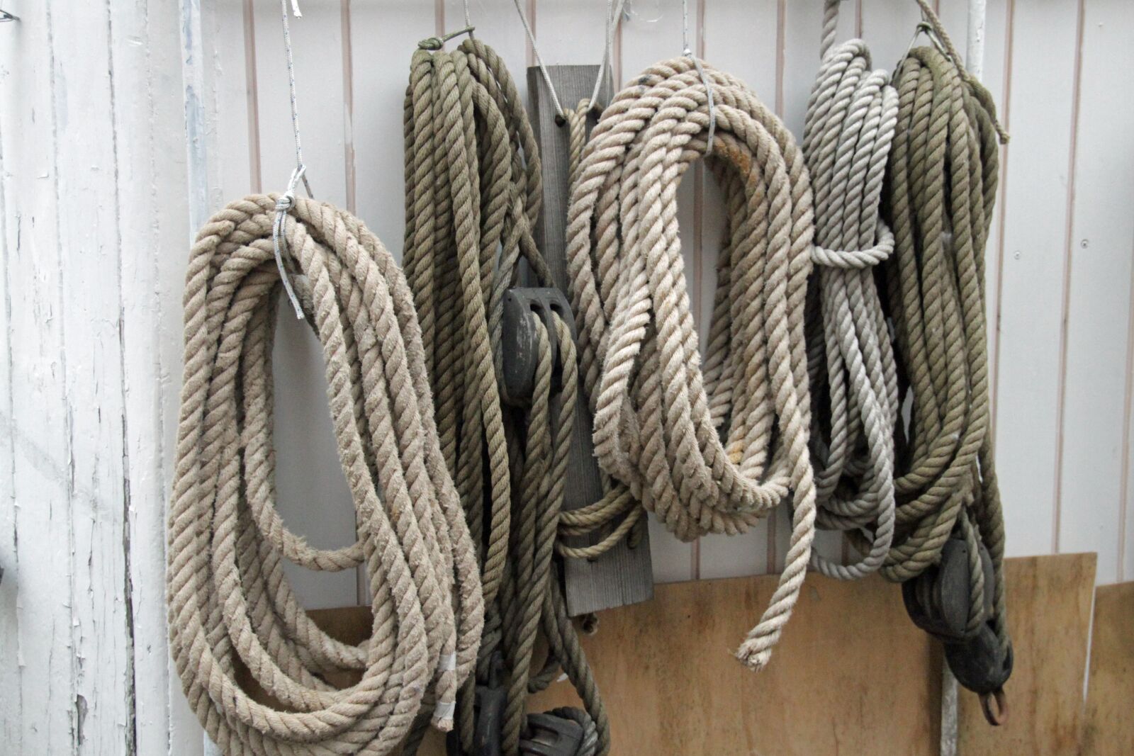 Canon EOS 7D sample photo. Ropes, harbour, rope photography