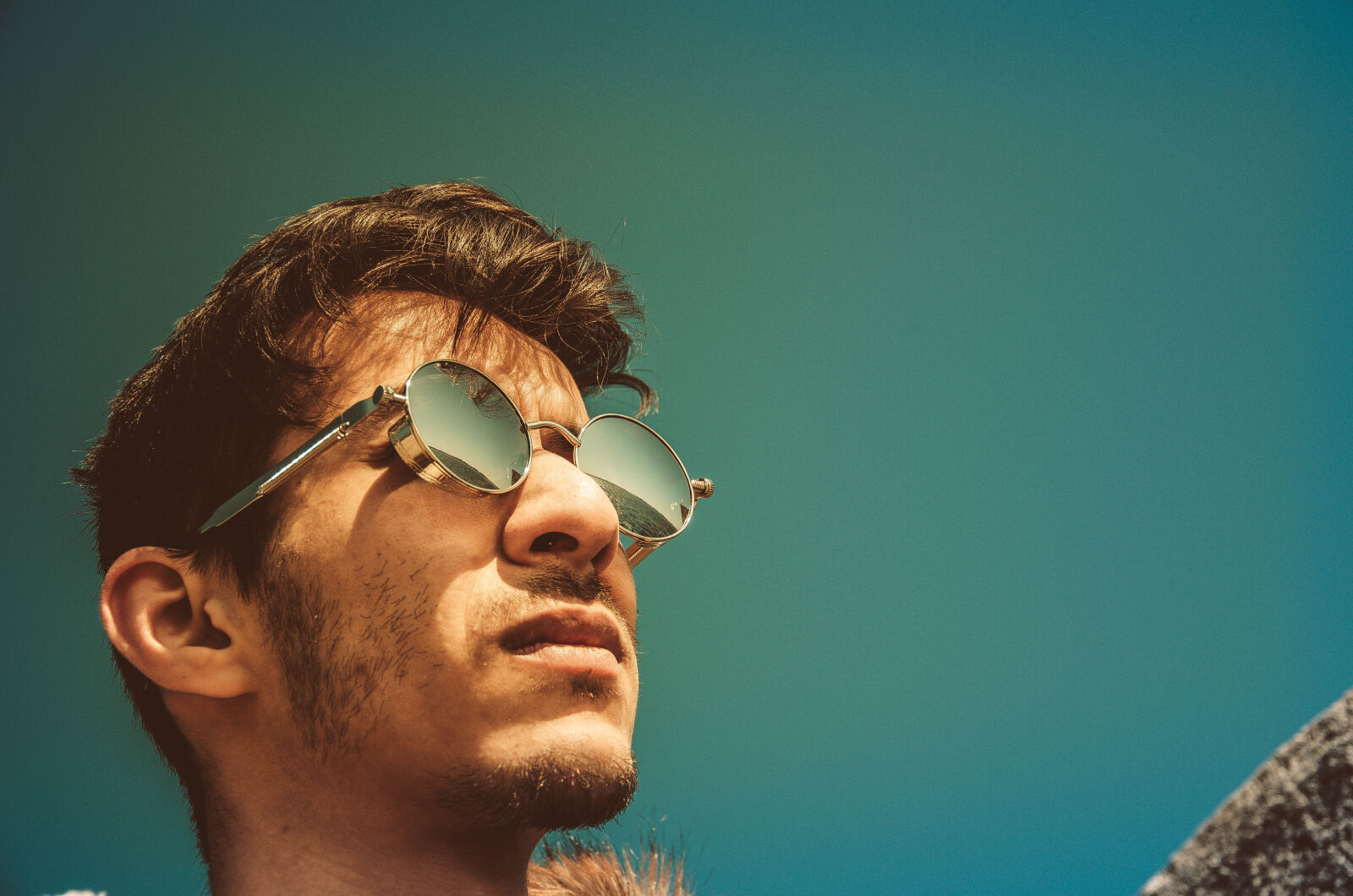 Nikon D5100 sample photo. Adult, blue, sky, eyewear photography