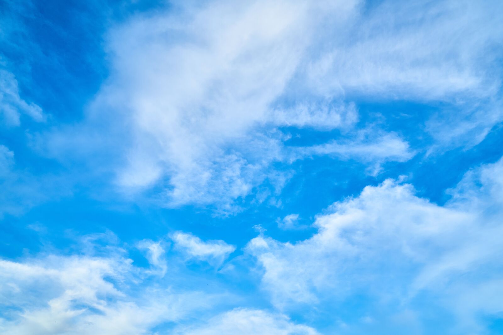 Sony a7R II sample photo. Cloud, blue, summer photography