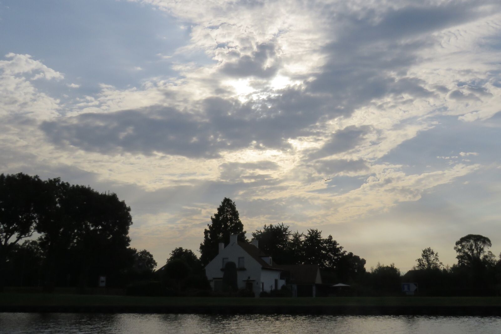 Canon PowerShot SX60 HS sample photo. Long, exposure, mysterious, sun photography