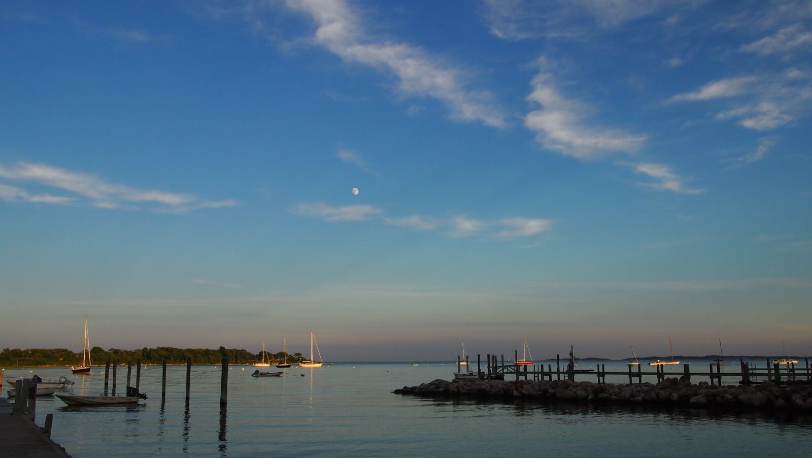 Olympus PEN E-PL3 sample photo. Mystic, usa, sunset photography