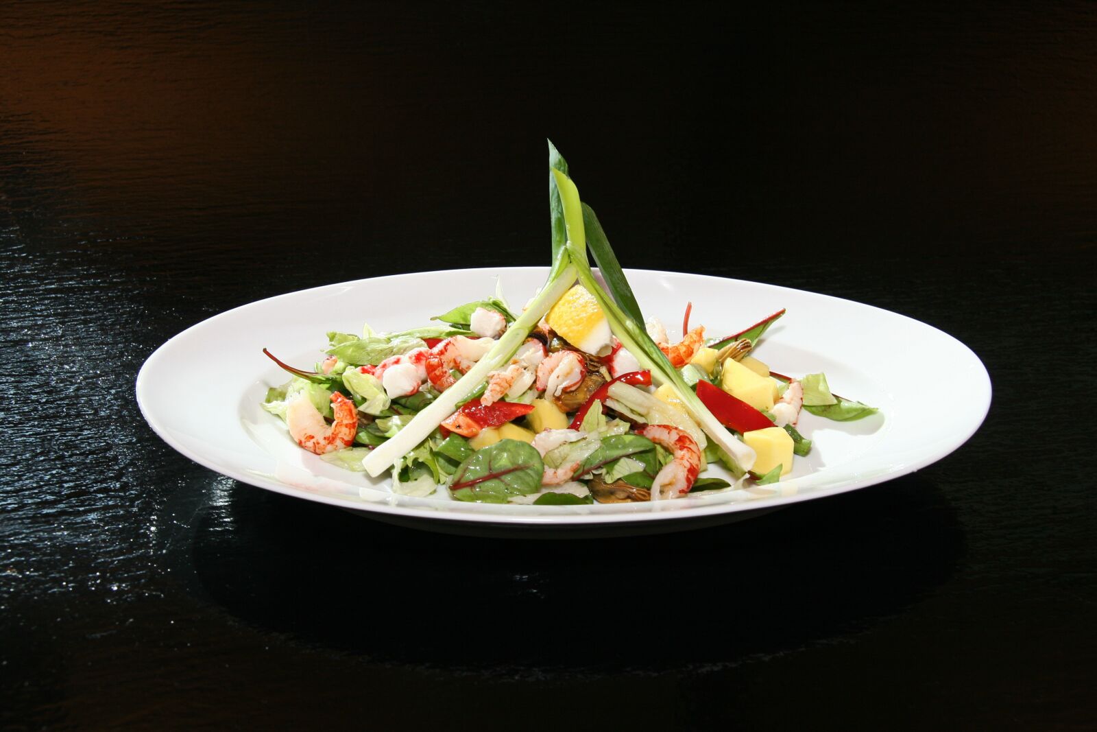 Canon EOS 20D sample photo. Salad, food, dining photography