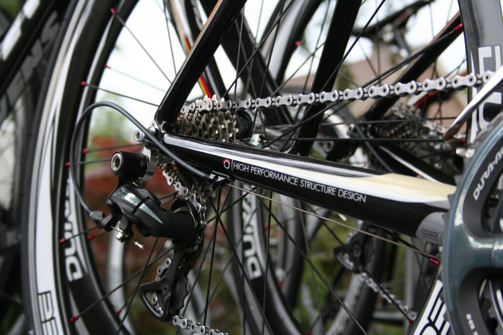 Canon EOS 350D (EOS Digital Rebel XT / EOS Kiss Digital N) sample photo. Cycling, race bike, racing photography