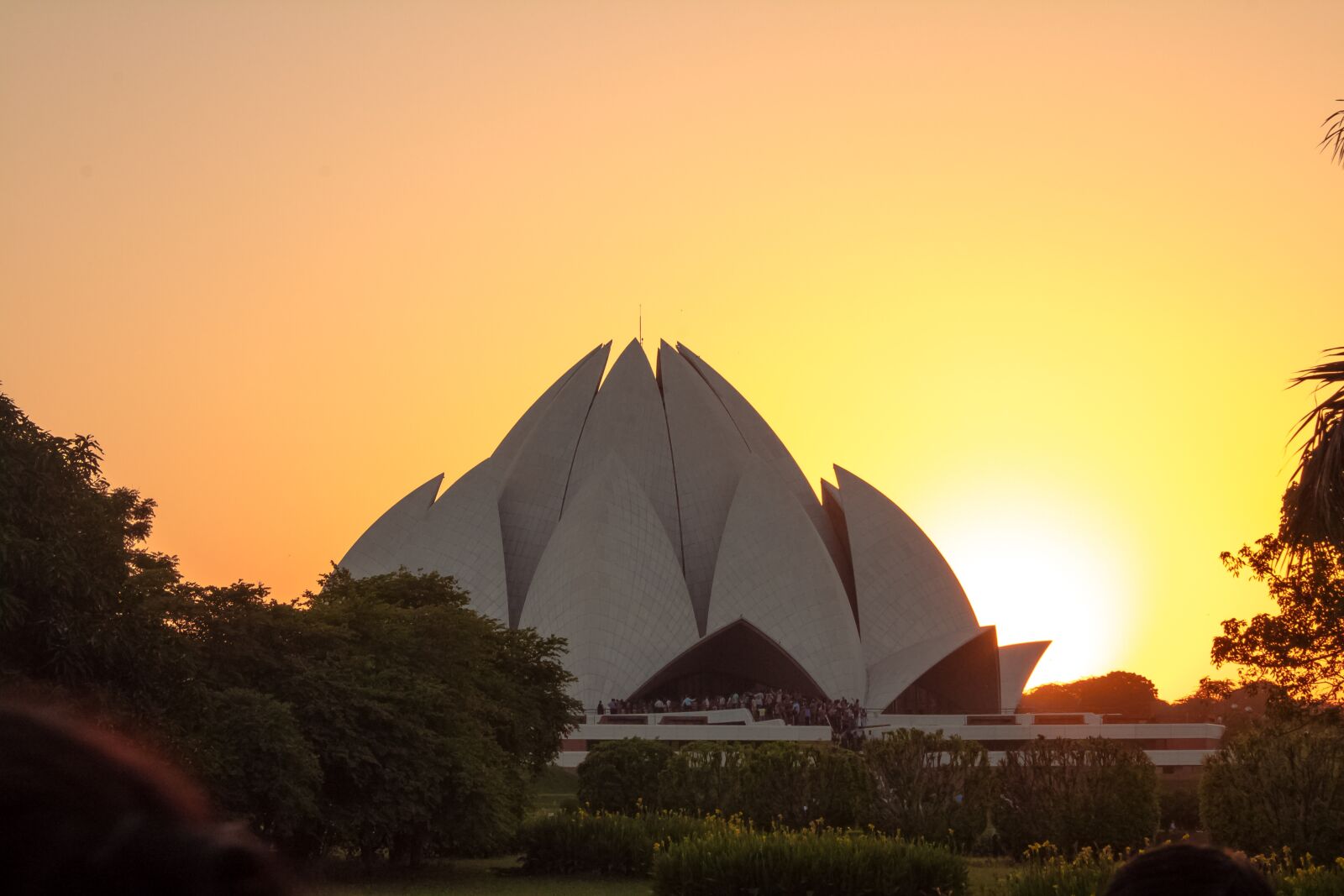 Canon EOS 1300D (EOS Rebel T6 / EOS Kiss X80) sample photo. Lotustemple, delhi, agra photography