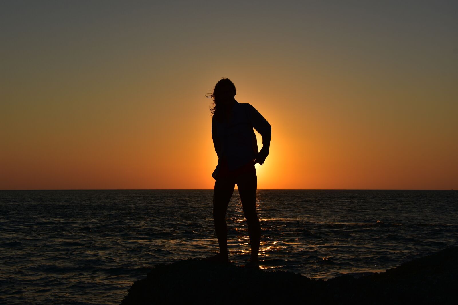 Nikon D7200 sample photo. Sun, woman, beach photography