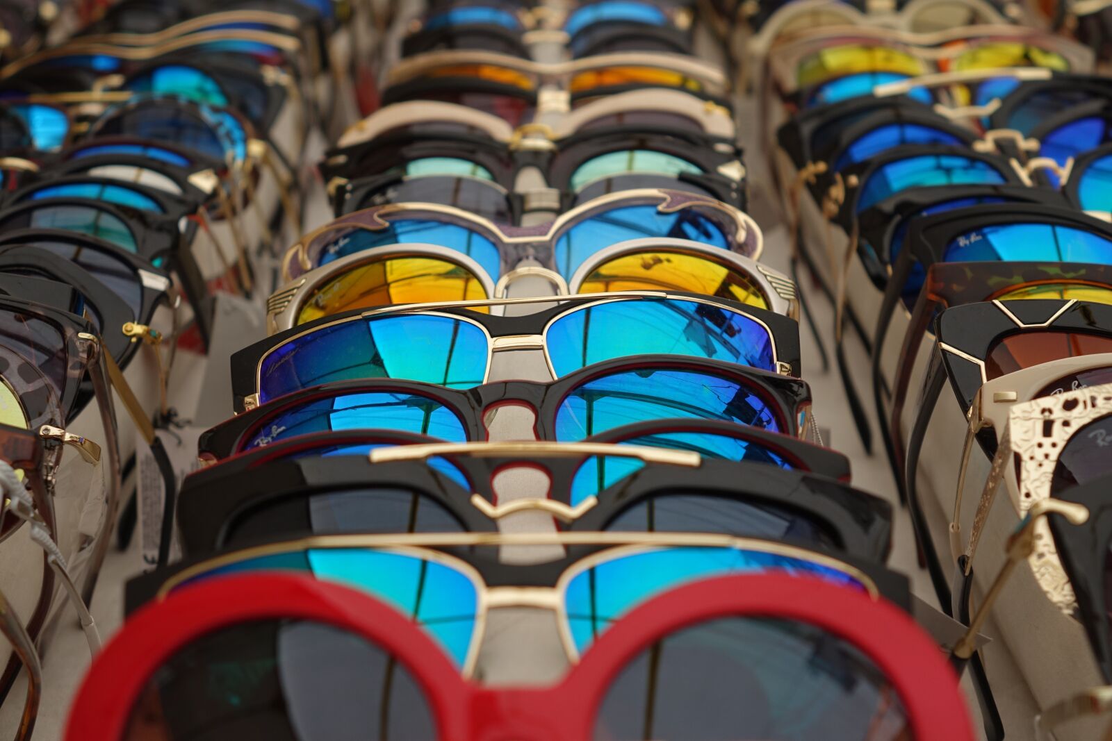 Sony Cyber-shot DSC-RX10 sample photo. Sunglasses, summer, sun photography