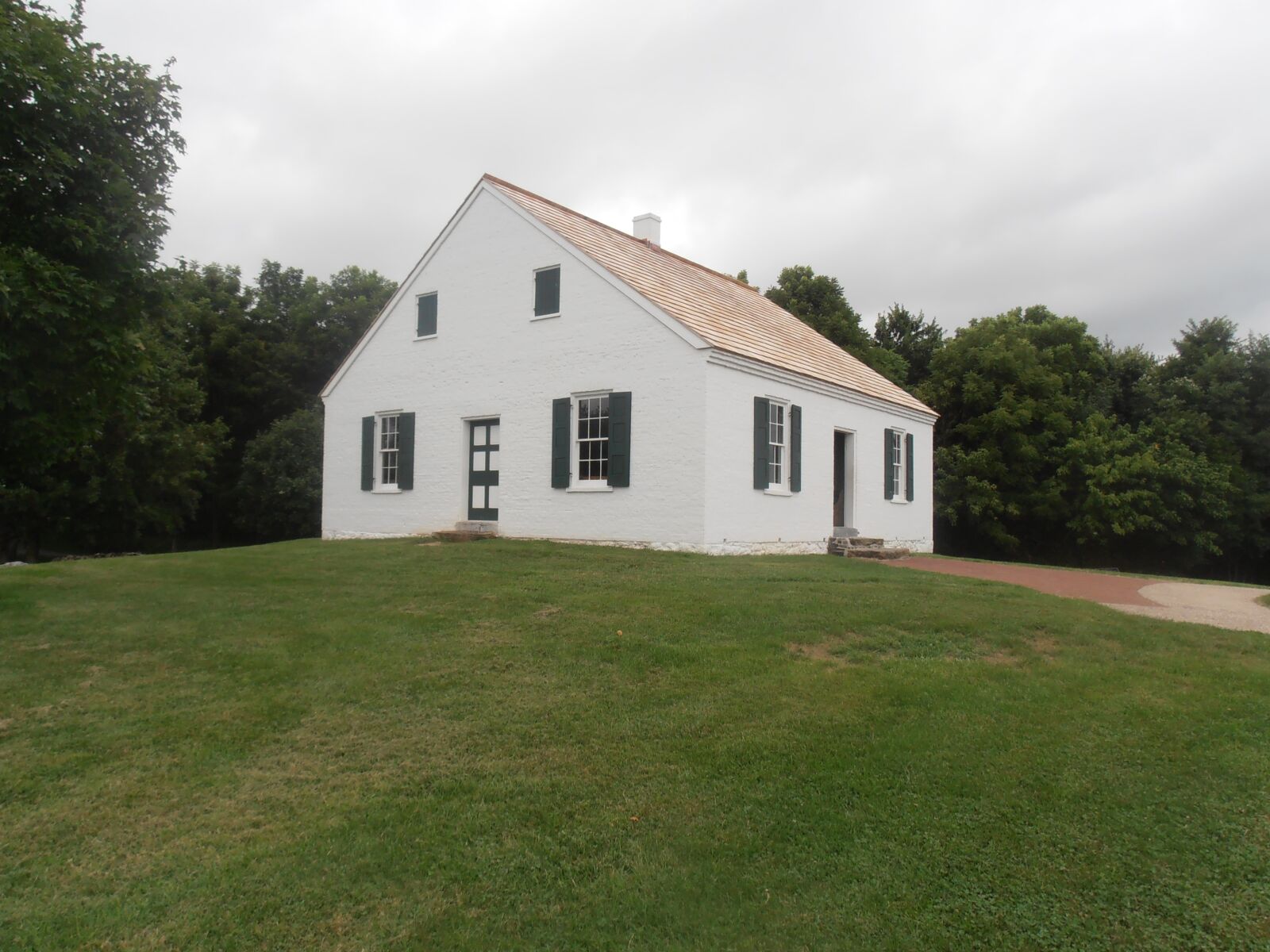 Olympus VR320,D725 sample photo. Antietam, dunker, church photography