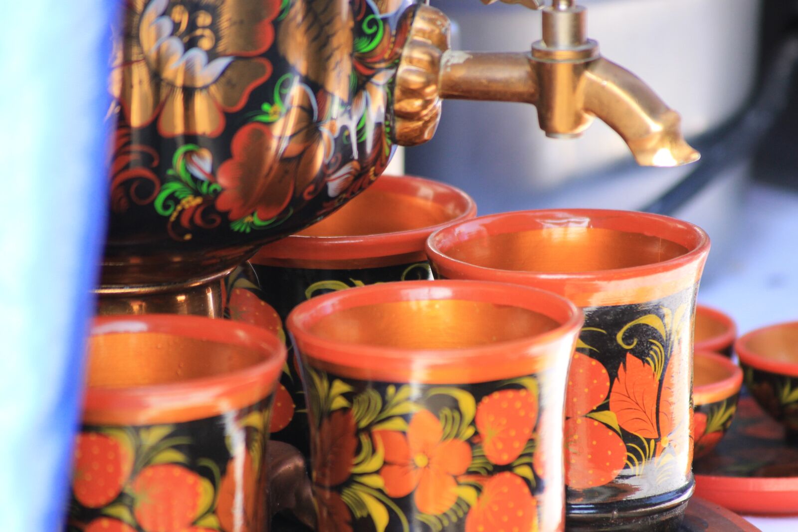 Canon EOS 1100D (EOS Rebel T3 / EOS Kiss X50) sample photo. Samovar, cups, khokhloma photography