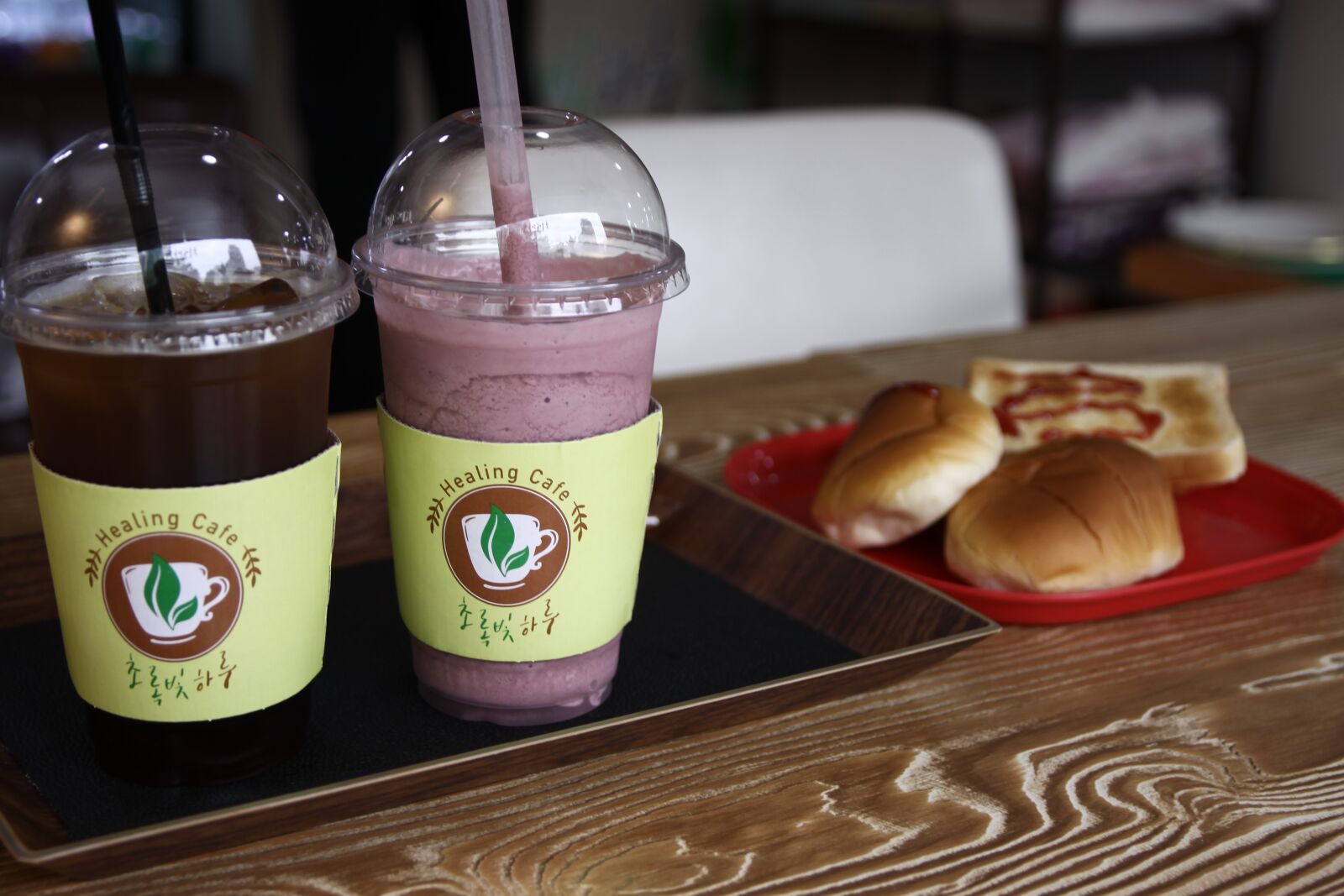Canon EOS 50D sample photo. Coffee, bread, dessert photography