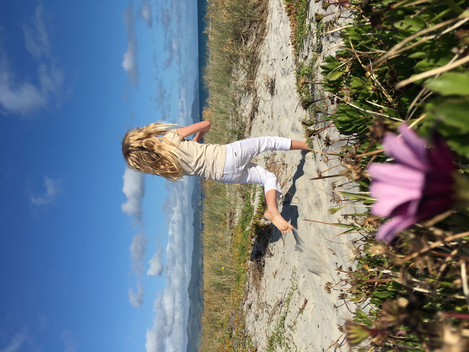 Apple iPhone 6s sample photo. Beach, flower, freedom, girl photography