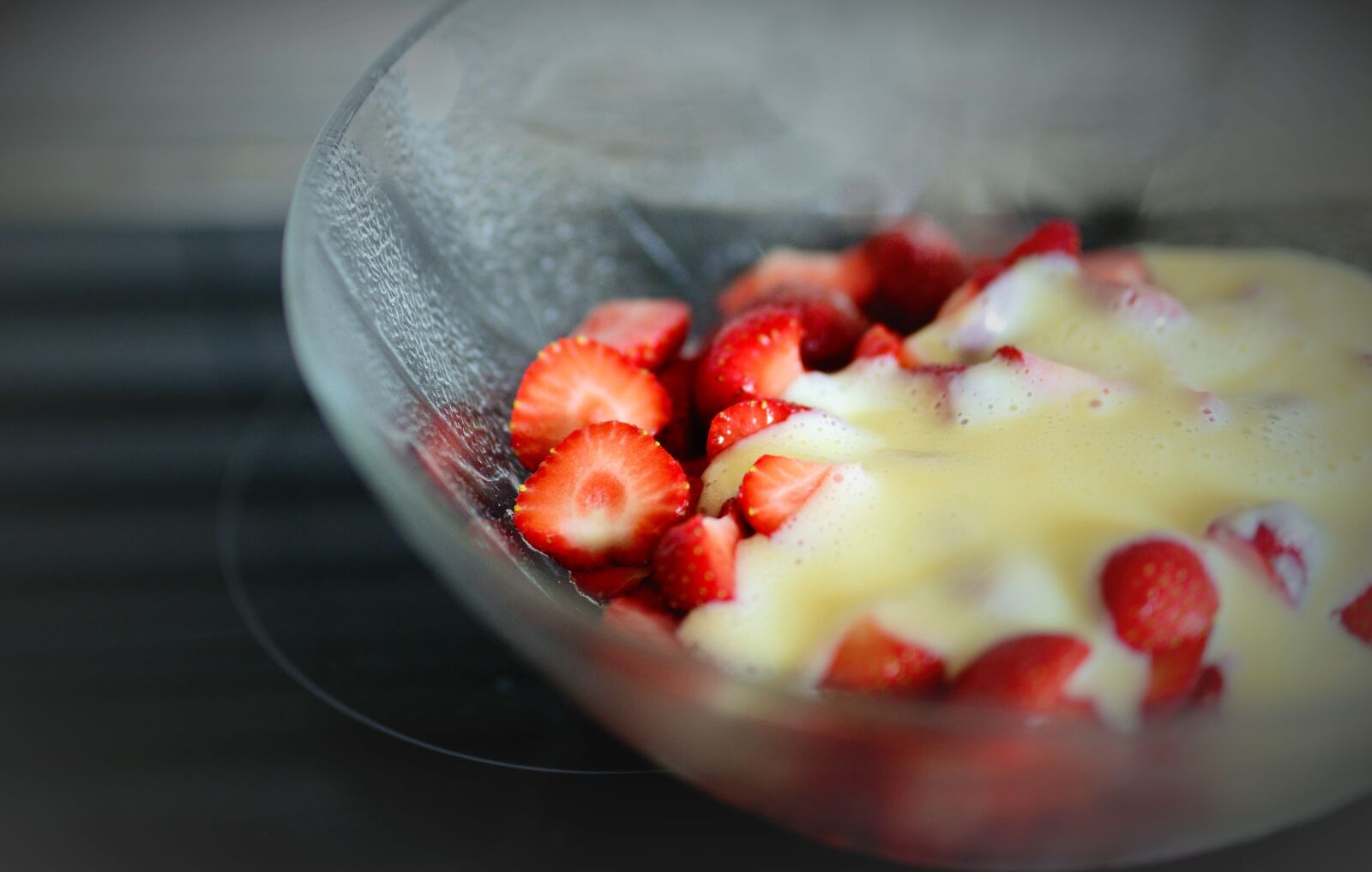 Nikon D610 sample photo. Strawberries, fruits, fruit photography