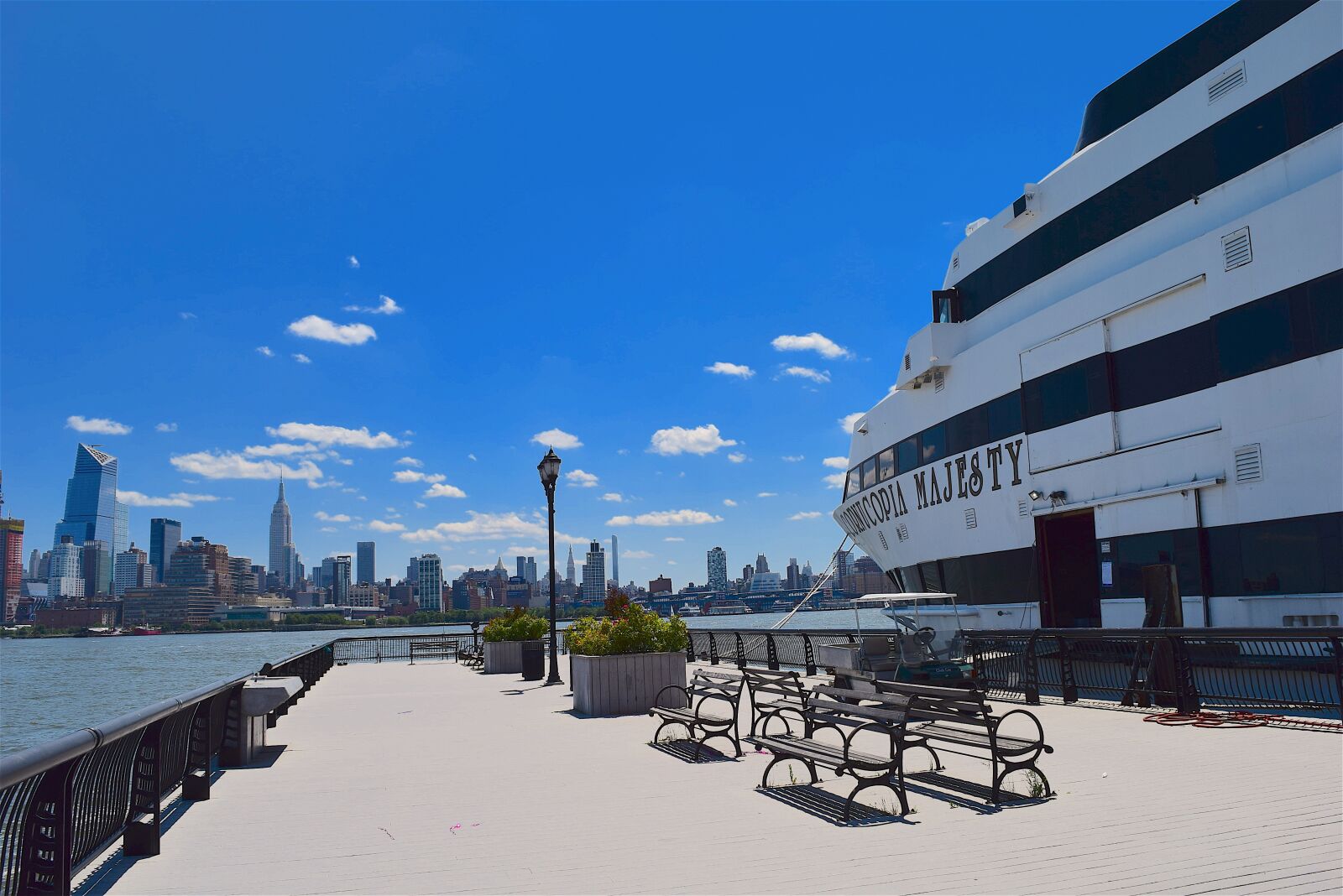 Nikon D3300 sample photo. Port, ship, cruise photography