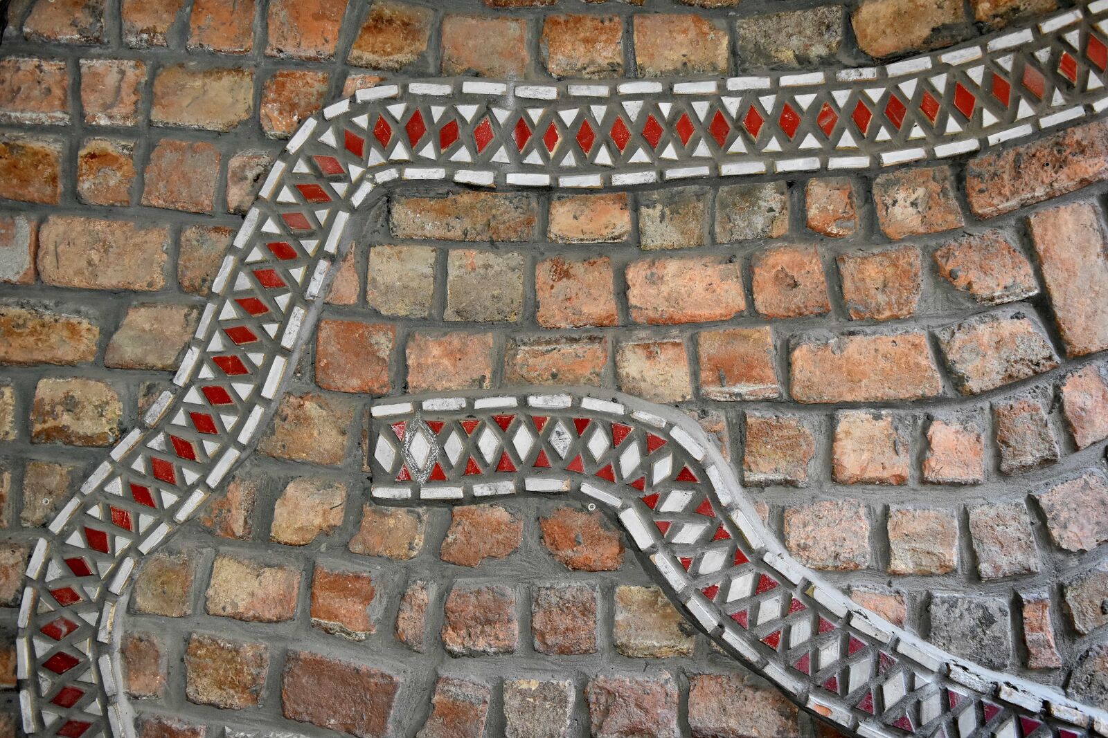Nikon D5500 sample photo. Decoration, old, wall, brick photography