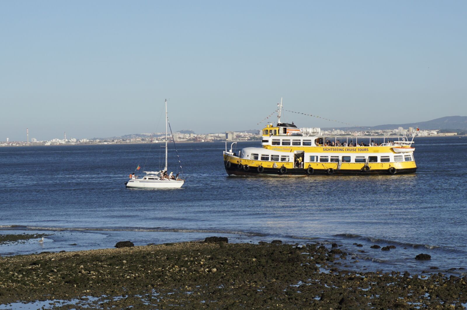 Sony a6000 sample photo. Tejo, cacilheiro, lisbon photography