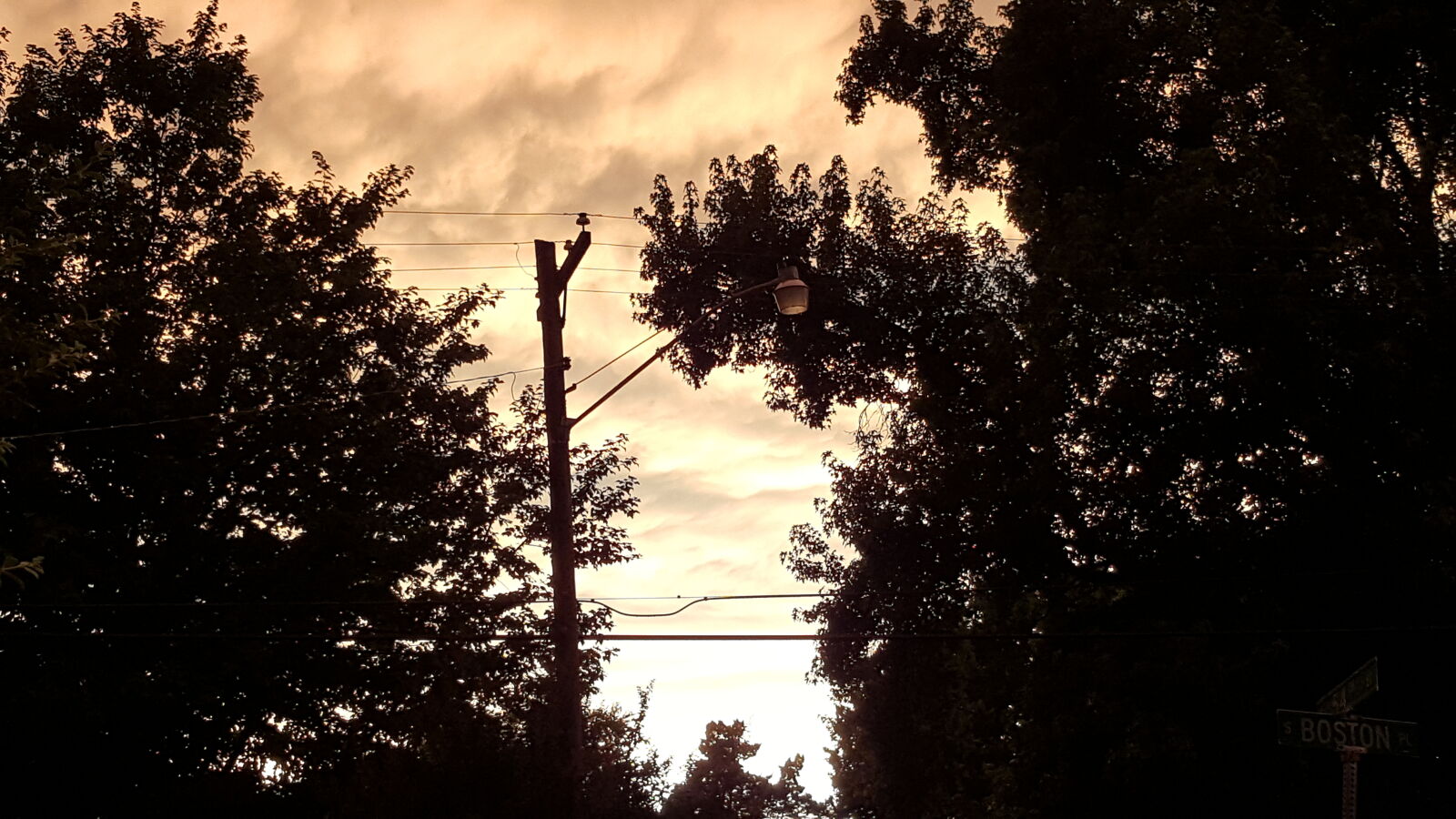 Samsung Galaxy Note5 sample photo. Clouds, power, lines, silhouette photography