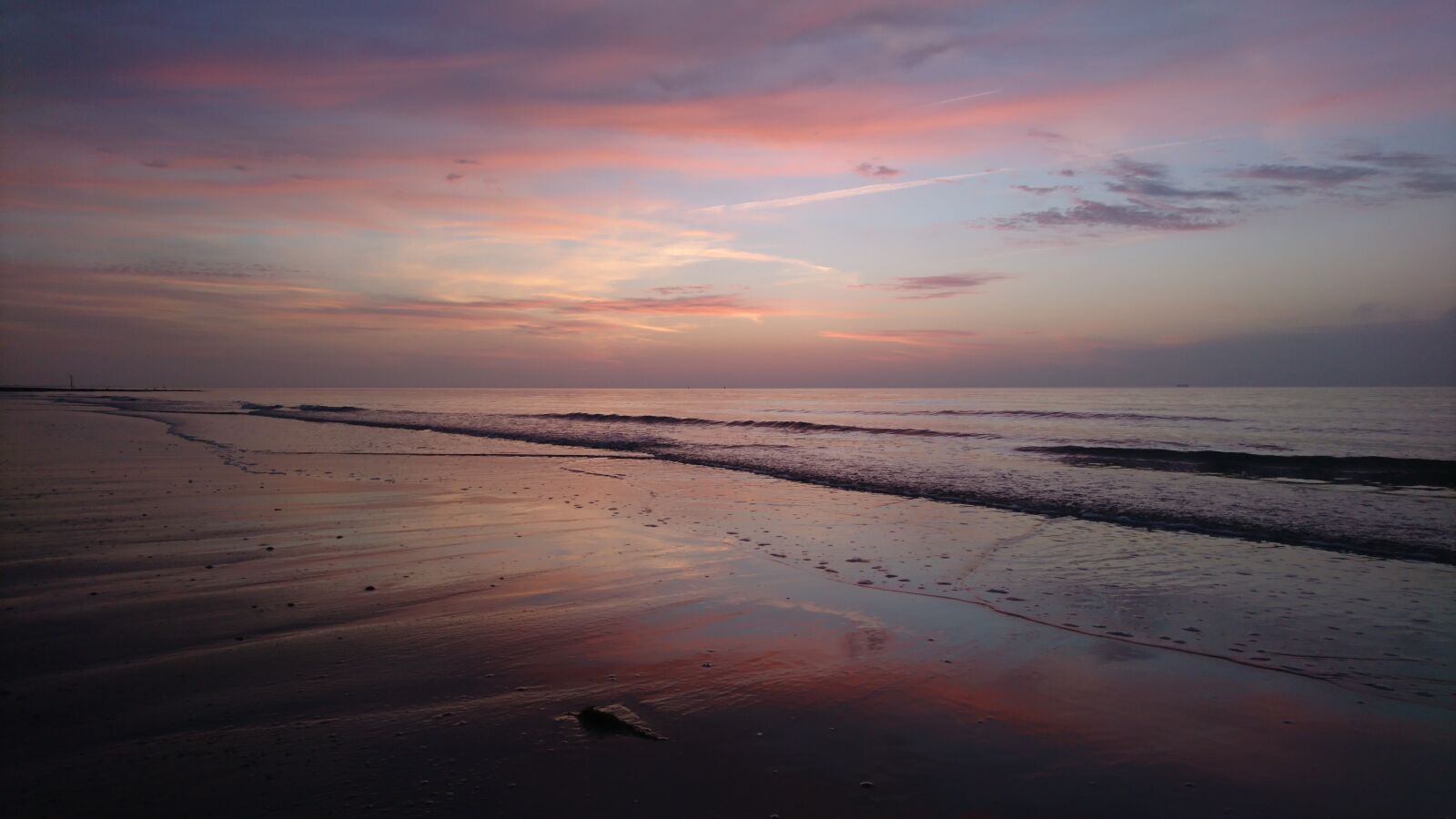 Sony Xperia X Compact sample photo. Sunset, waters, dusk photography