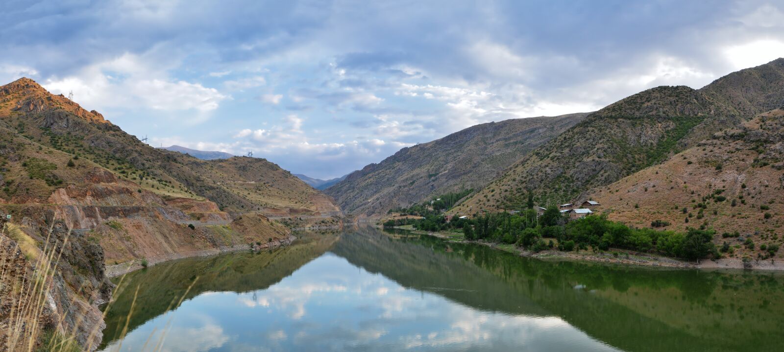 Nikon D7100 sample photo. Mountain, lake, plants photography