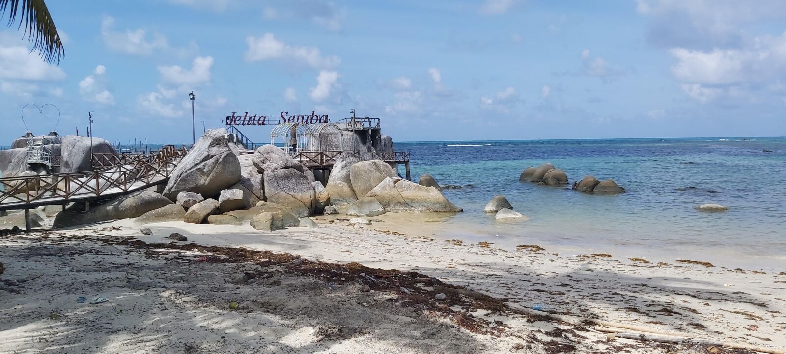 Samsung Galaxy A70 sample photo. Stone, beach, natuna photography