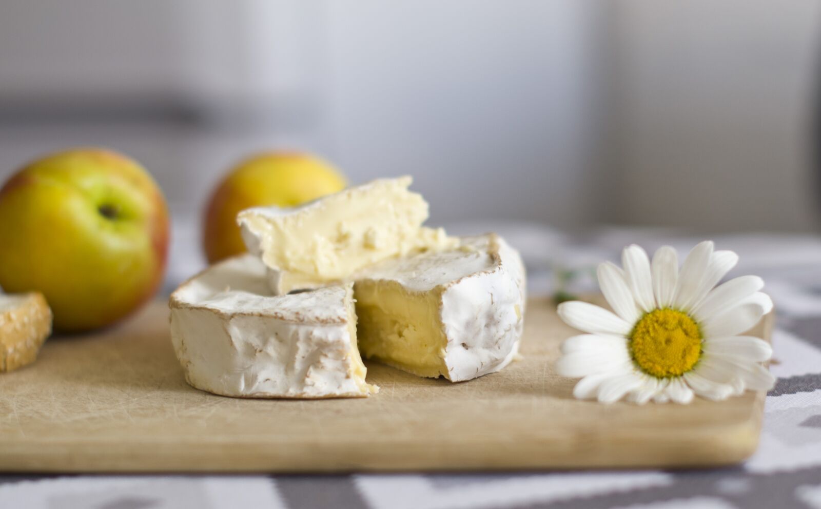 Nikon D3100 sample photo. Cheese, camembert, nutrition photography
