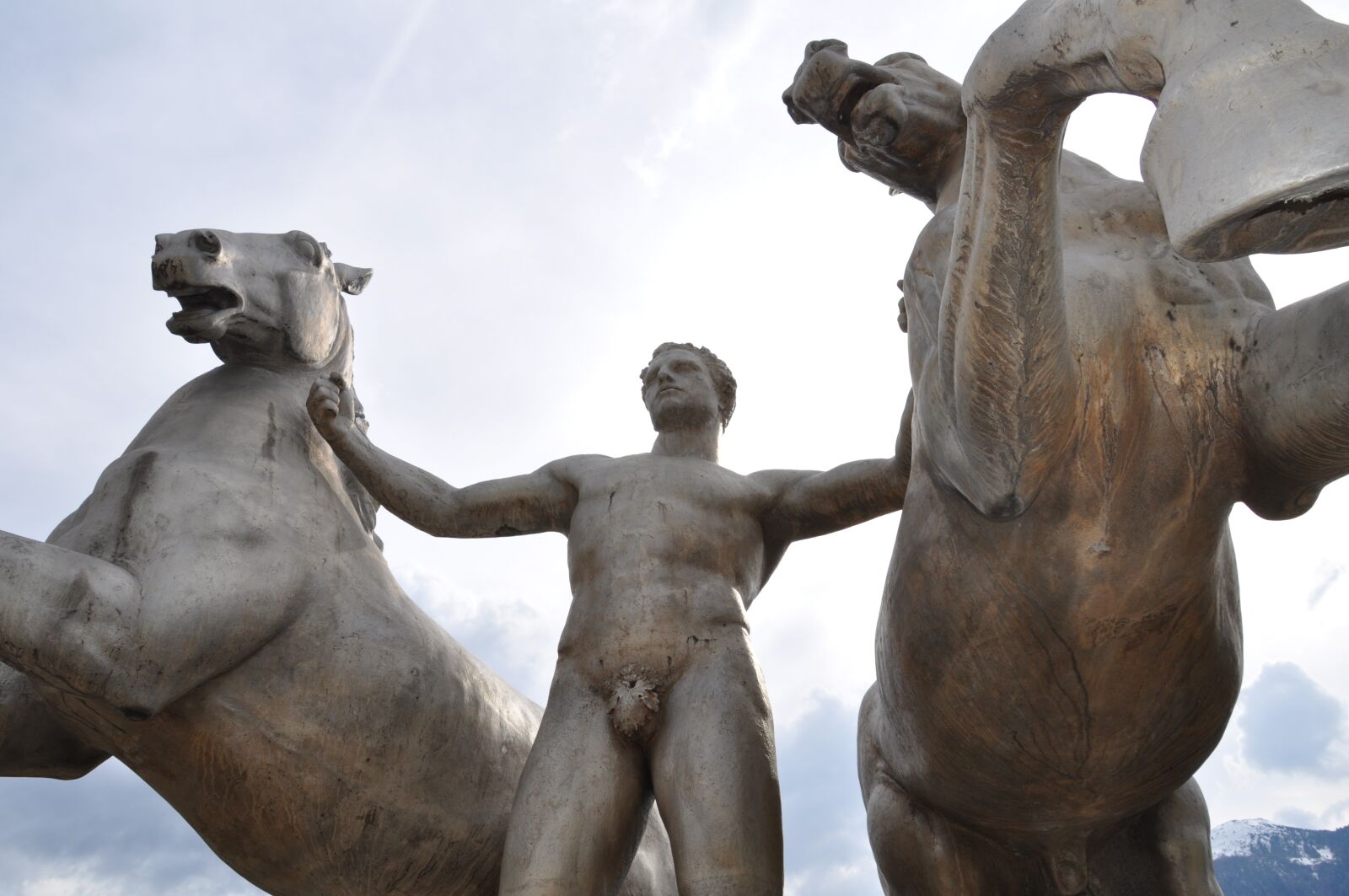 Nikon D5000 sample photo. Sculpture, statue, travel photography